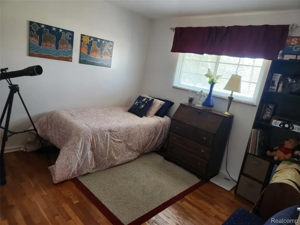 6103 Trenton Drive Flint Charter Township MI 48532