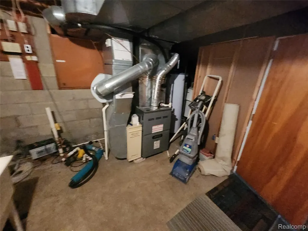 6103 Trenton Drive Flint Charter Township MI 48532