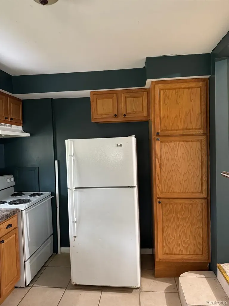 50285 7 Mile Road Northville Township MI 48167
