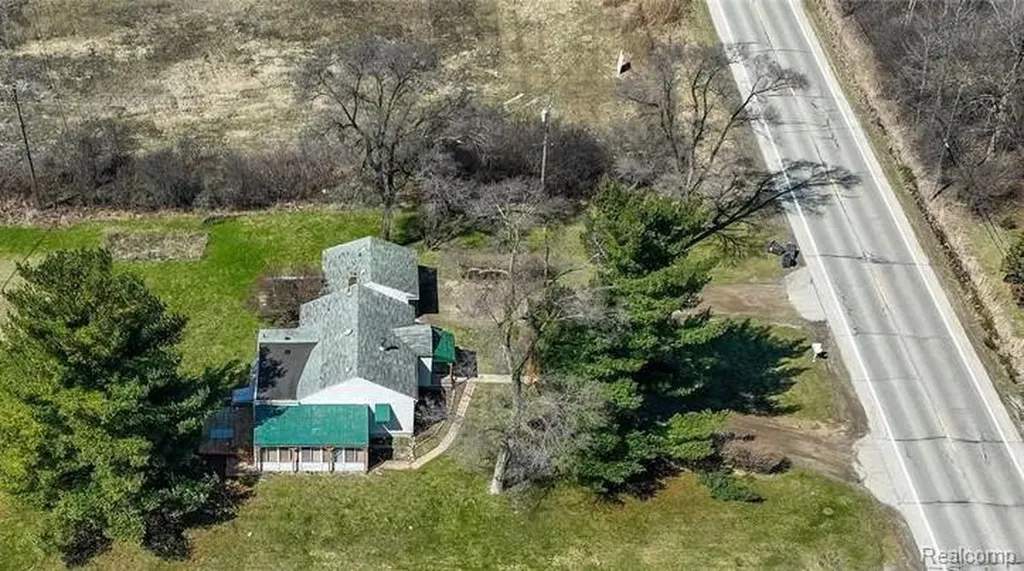 50285 7 Mile Road Northville Township MI 48167