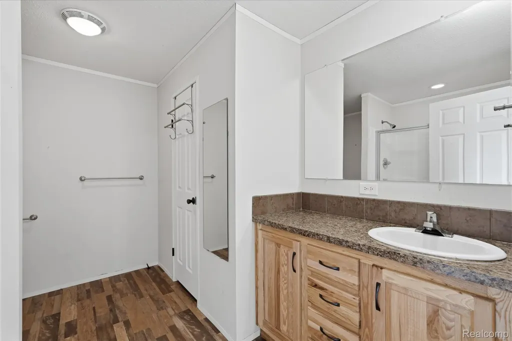 14138 E. Tyler Plymouth City MI 48170