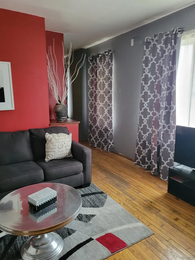 677 Selden Street Detroit City MI 48201