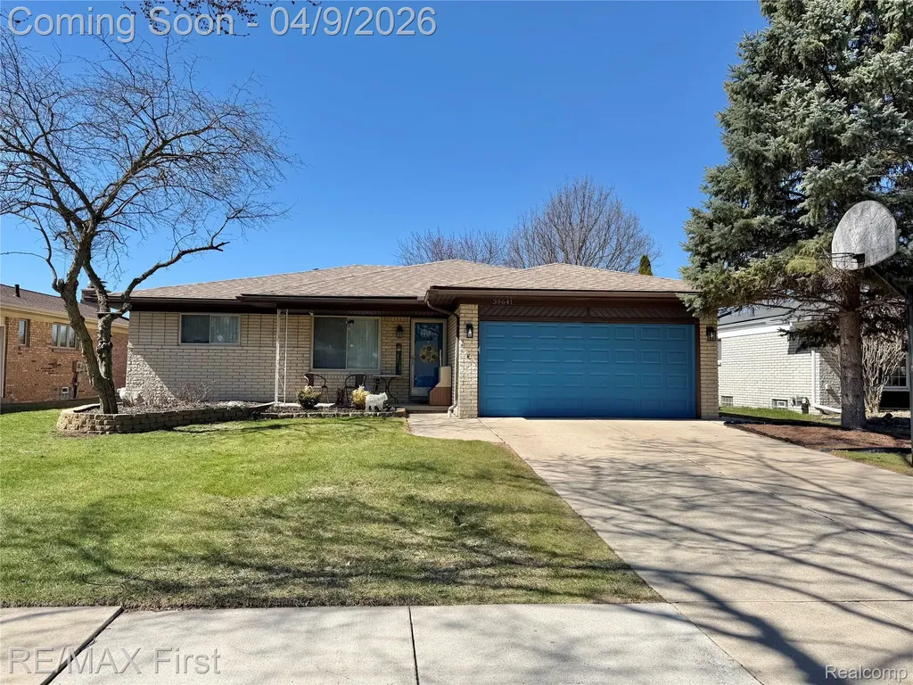 39641 Edgemont Drive Sterling Heights City MI 48310