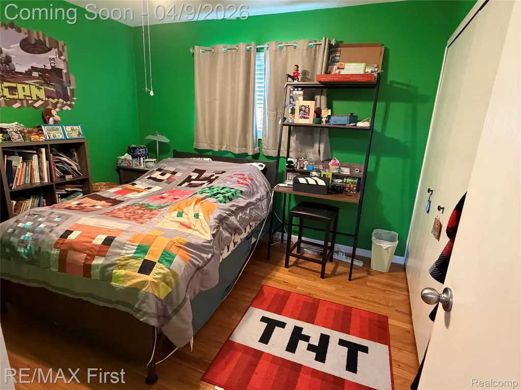 39641 Edgemont Drive Sterling Heights City MI 48310