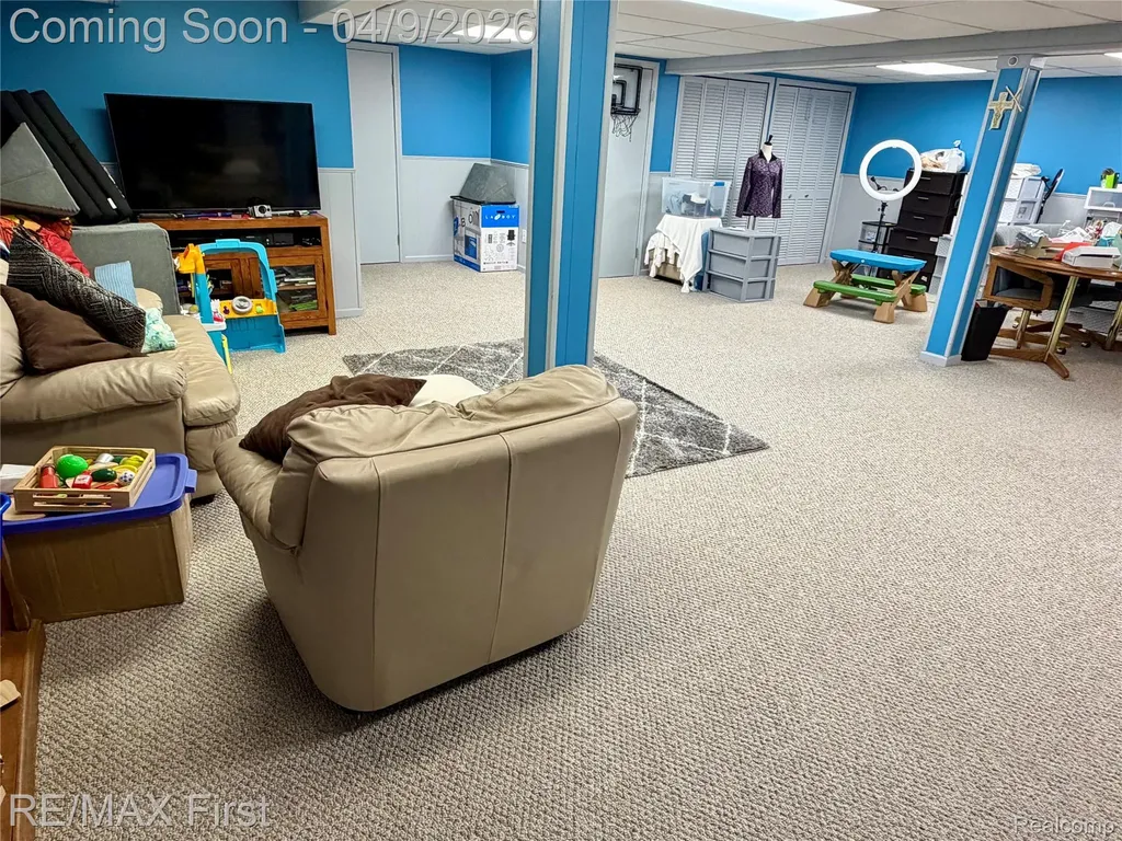 39641 Edgemont Drive Sterling Heights City MI 48310
