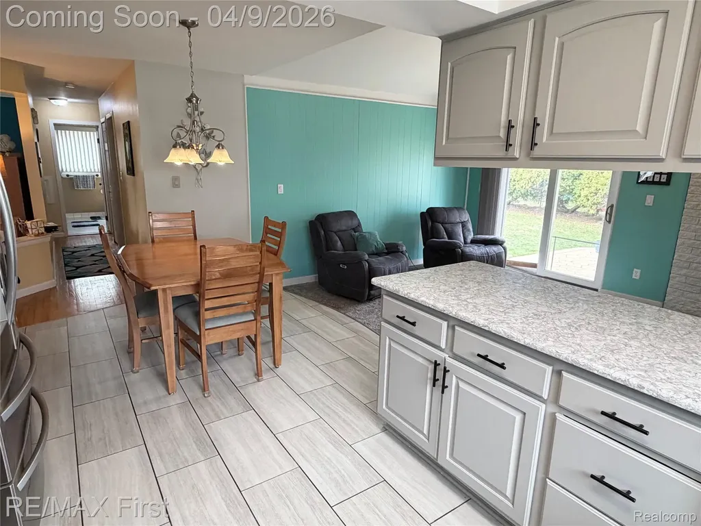 39641 Edgemont Drive Sterling Heights City MI 48310