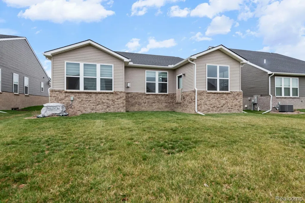 50109 Ogden Canton Charter Township MI 48188
