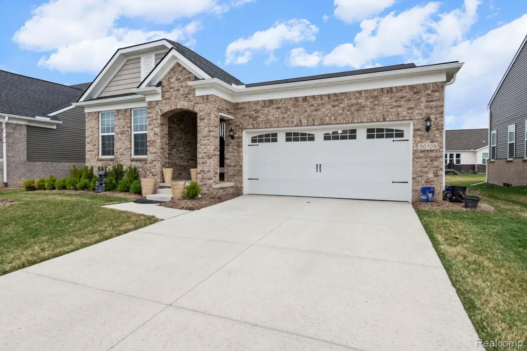 50109 Ogden Canton Charter Township MI 48188