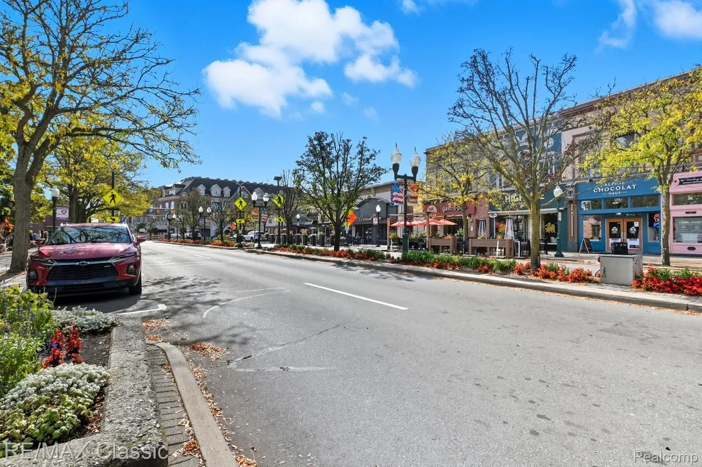 944 S Main Street Plymouth City MI 48170