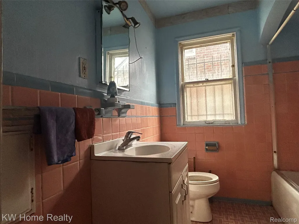 18941 Sussex Street Detroit City MI 48235