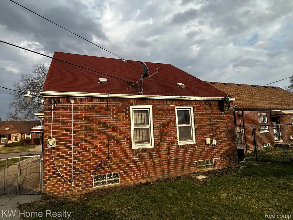 18941 Sussex Street Detroit City MI 48235