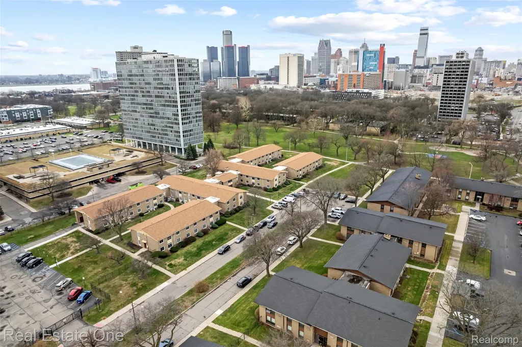 1550 Cherboneau Place Detroit City MI 48207