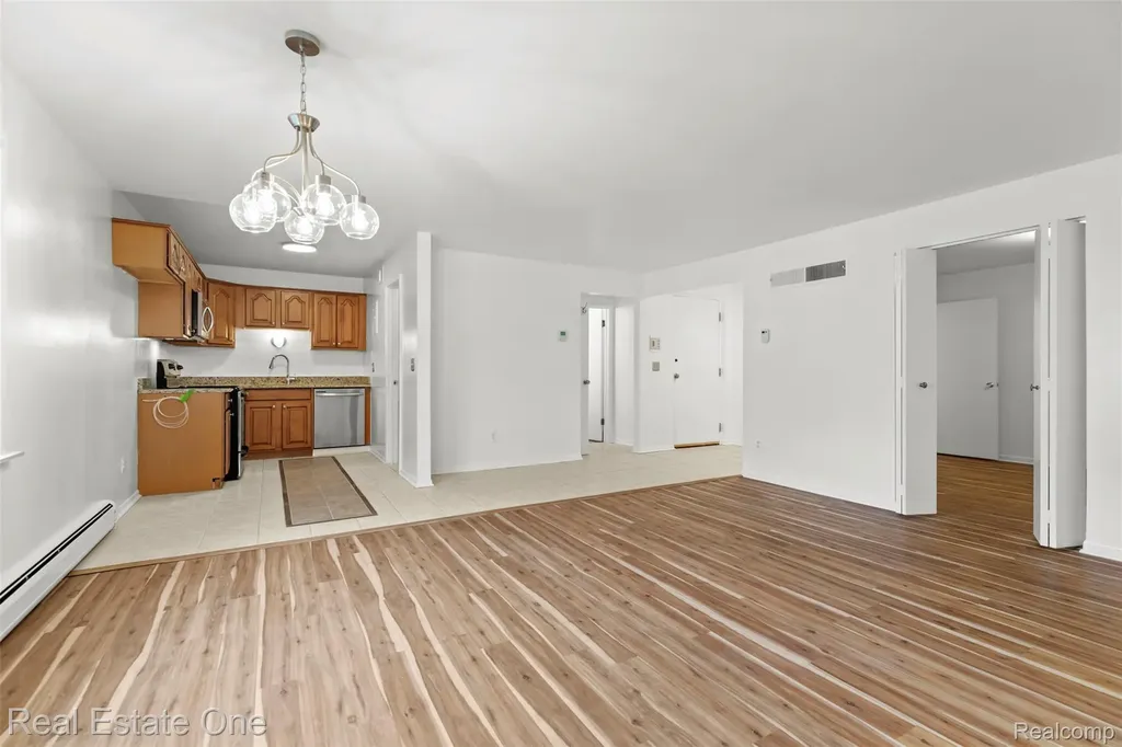 1550 Cherboneau Place Detroit City MI 48207