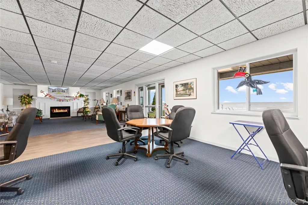 4500 Lakeshore Road Fort Gratiot Charter Township MI 48059