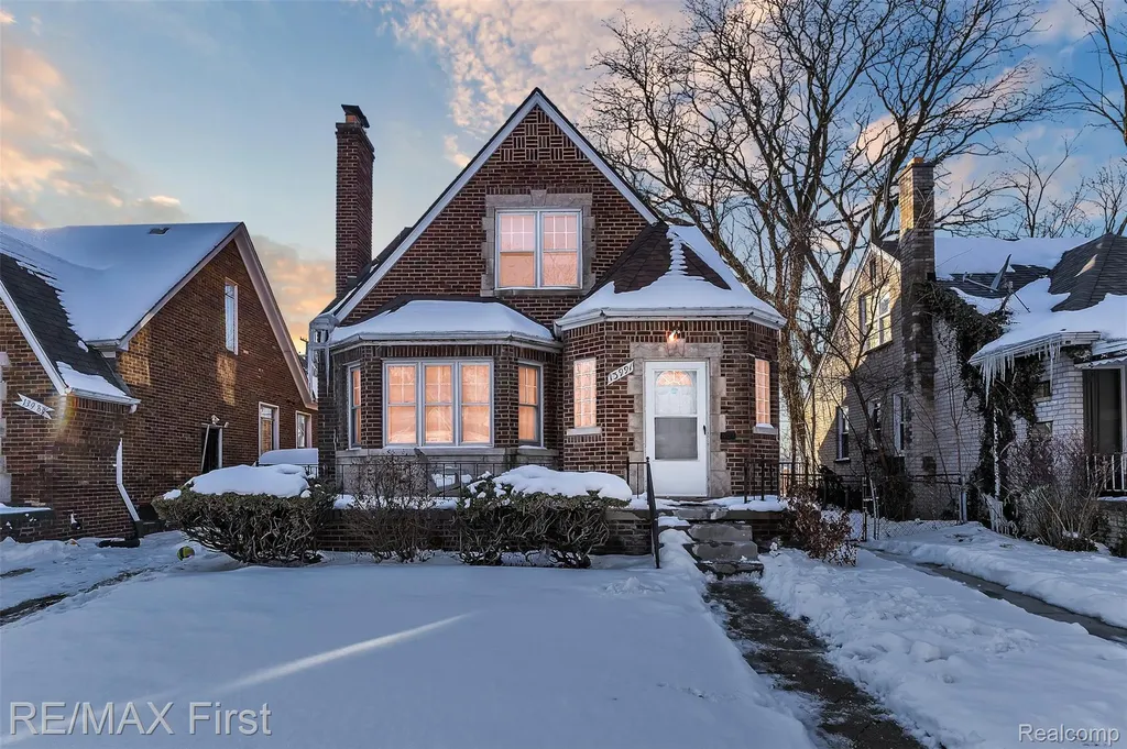 13991 Whitcomb Street Detroit City MI 48227