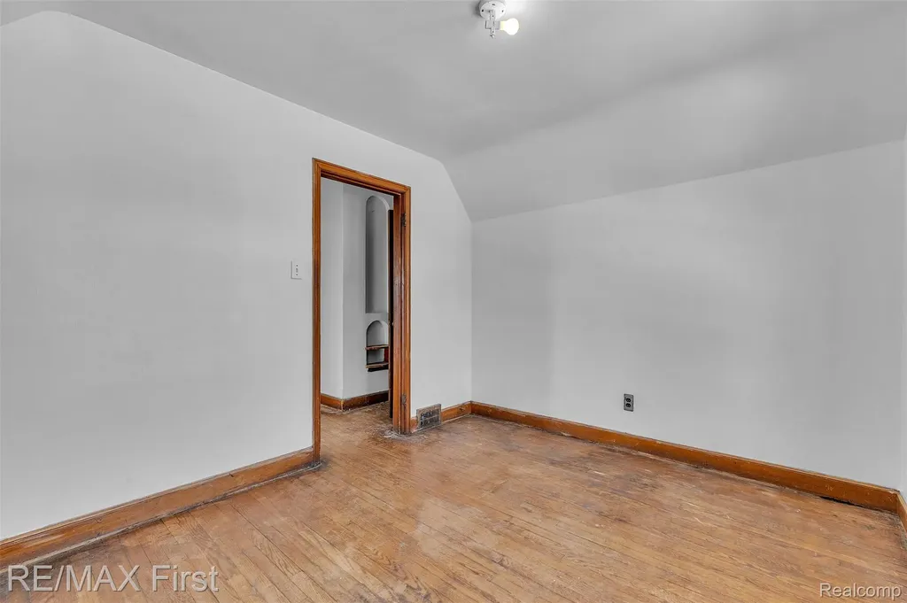 13991 Whitcomb Street Detroit City MI 48227