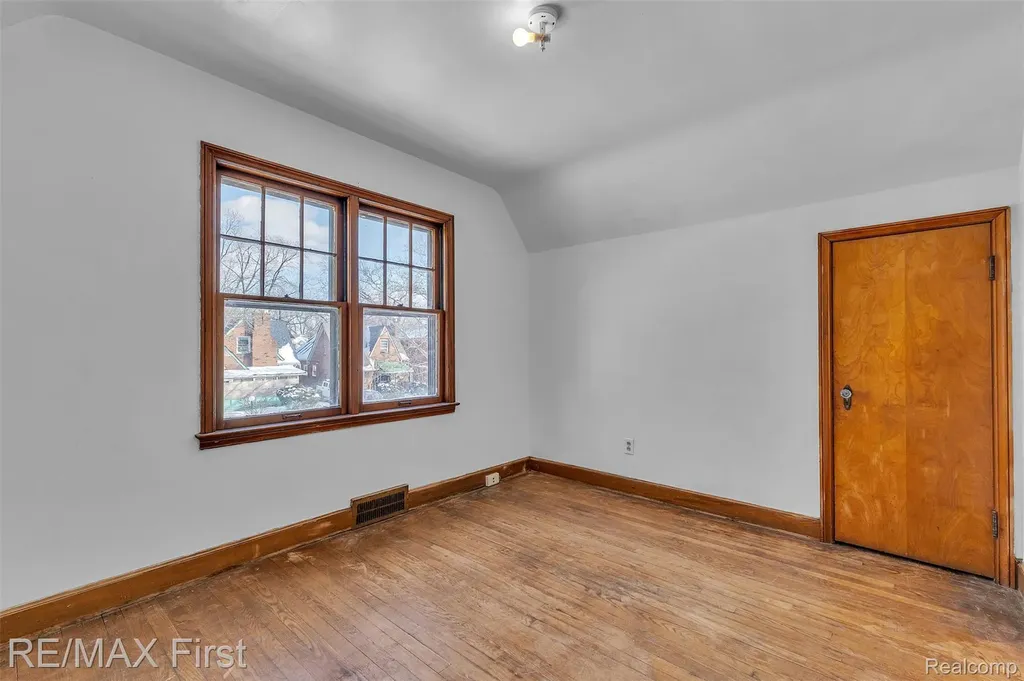 13991 Whitcomb Street Detroit City MI 48227