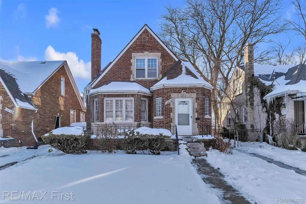 13991 Whitcomb Street Detroit City MI 48227