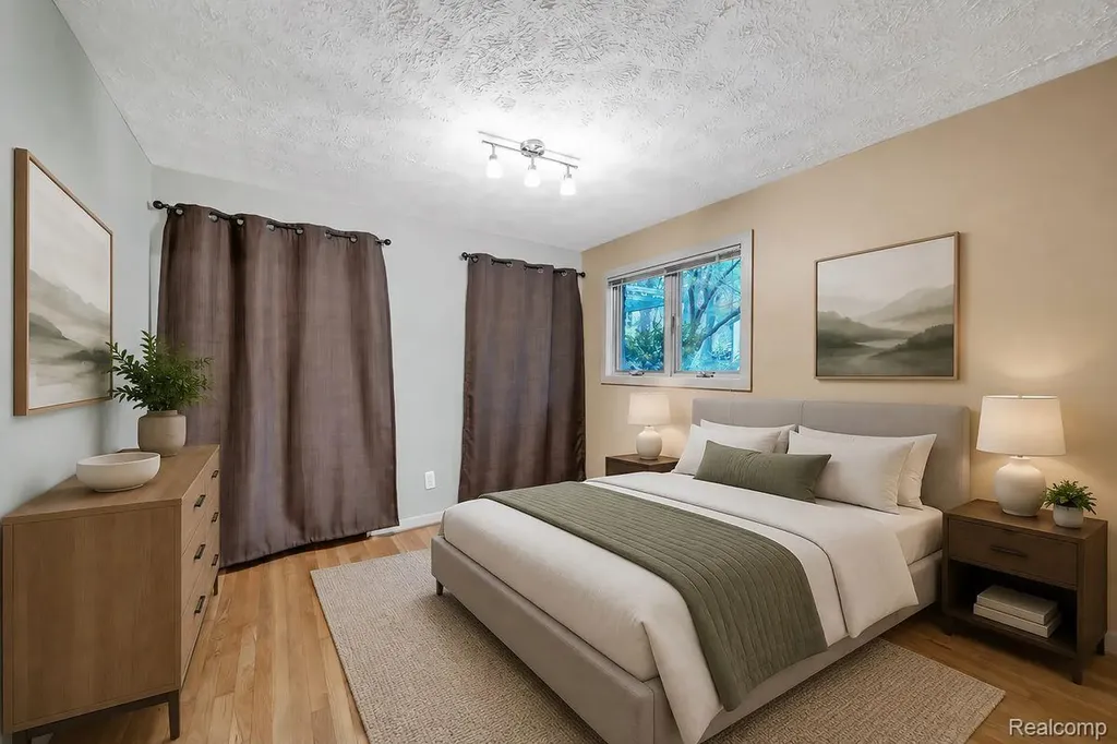 75 Ridgemont Road Oxford Charter Township MI 48370