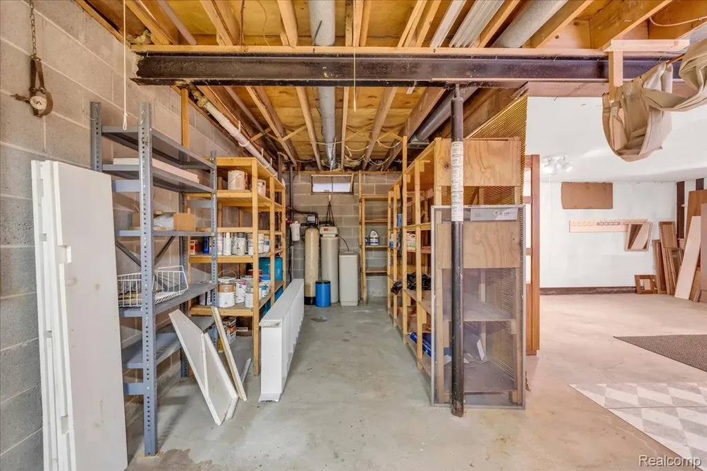 75 Ridgemont Road Oxford Charter Township MI 48370