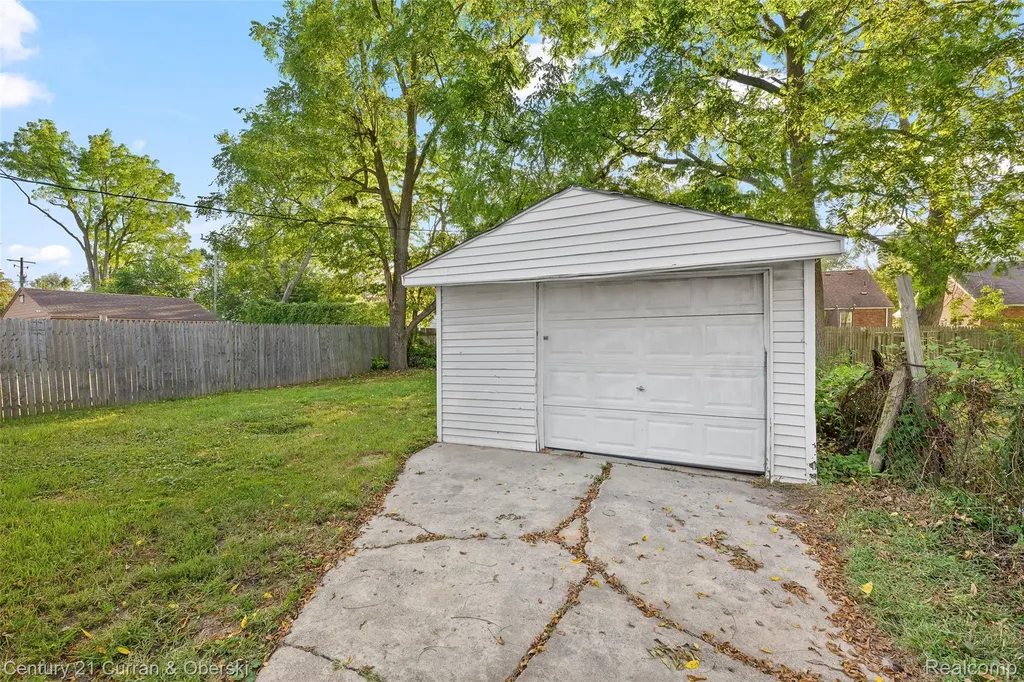9583 Stahelin Avenue Detroit City MI 48228