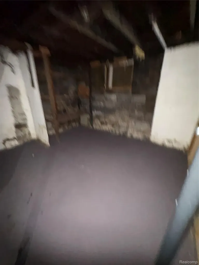 6534 E Firwood Street Detroit City MI 48210