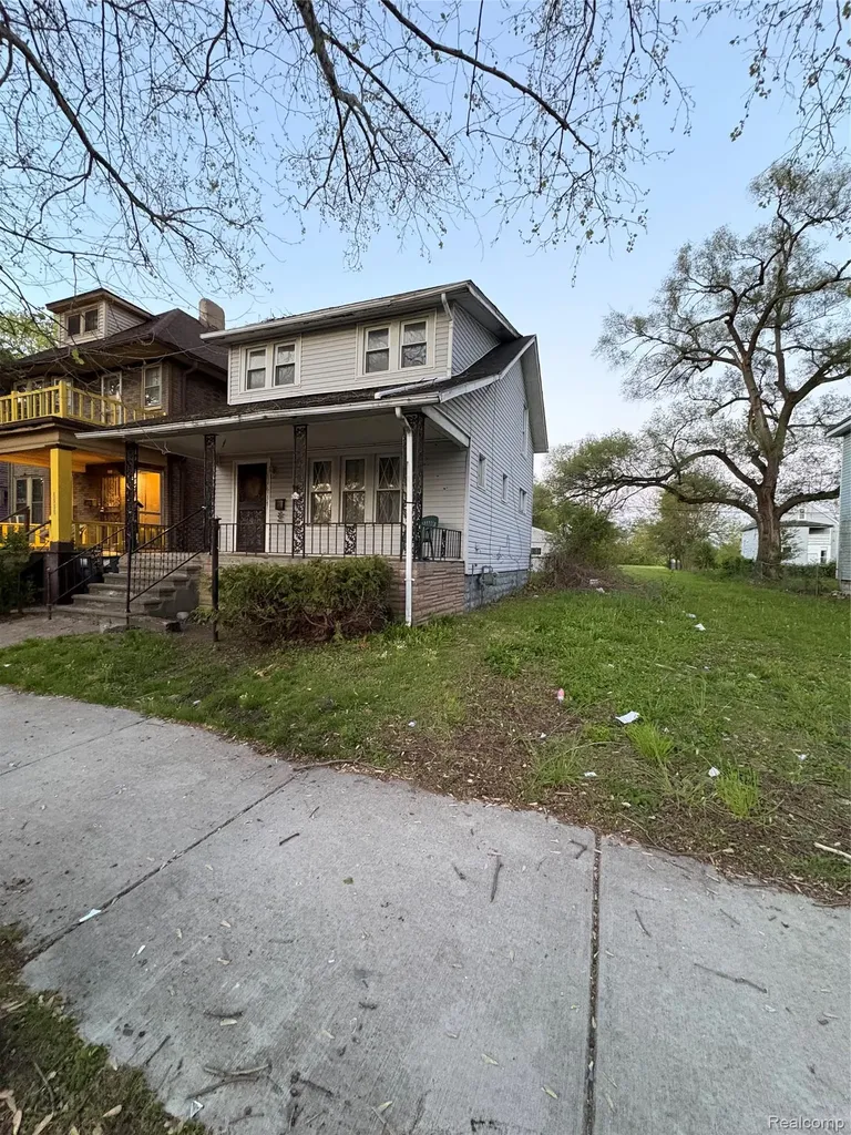6534 E Firwood Street Detroit City MI 48210