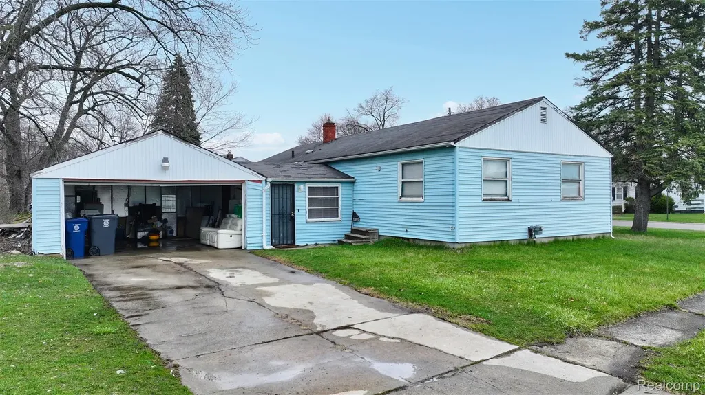 1301 Lavender Avenue Flint City MI 48504