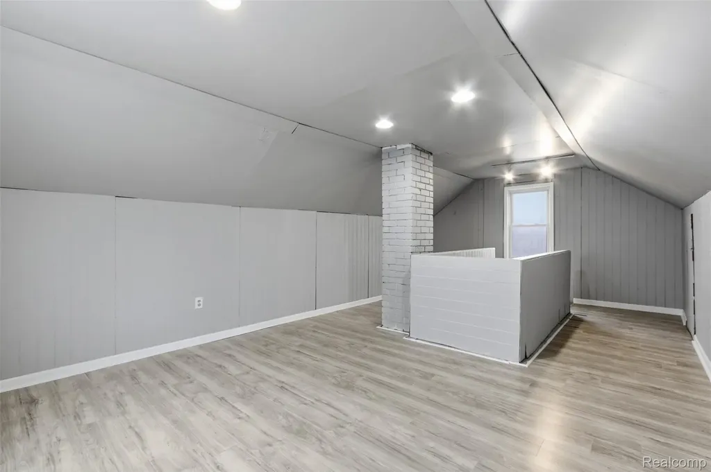 18027 Moenart Street Detroit City MI 48234