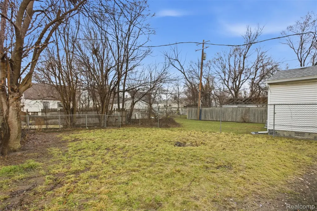 18027 Moenart Street Detroit City MI 48234