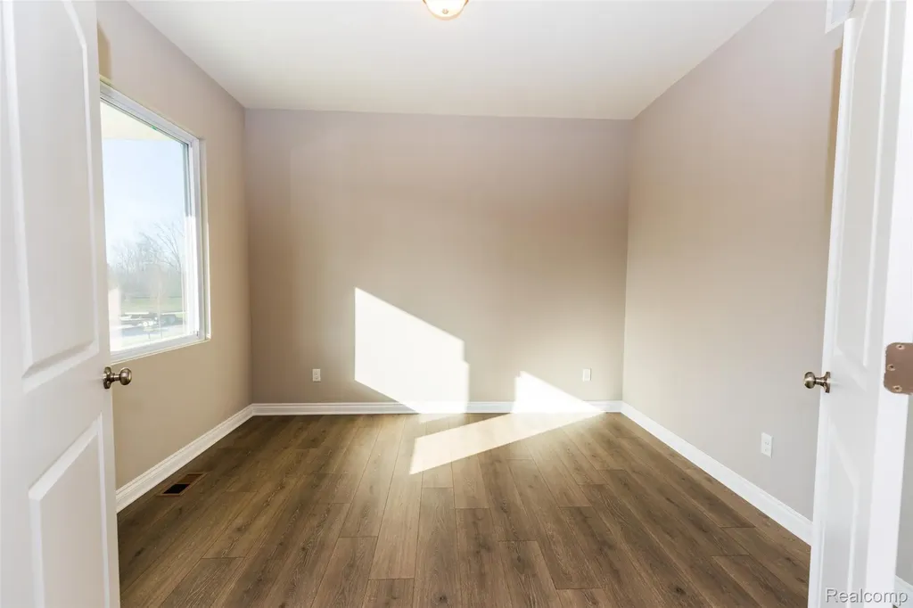 34607 John Bartley Circle Sterling Heights City MI 48310