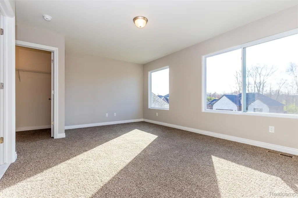 34607 John Bartley Circle Sterling Heights City MI 48310