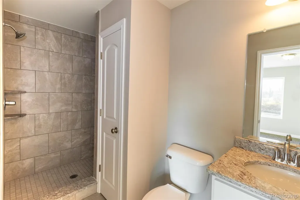 34607 John Bartley Circle Sterling Heights City MI 48310