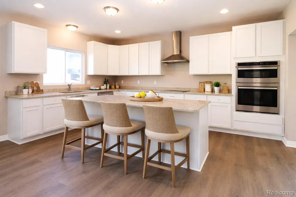 34607 John Bartley Circle Sterling Heights City MI 48310