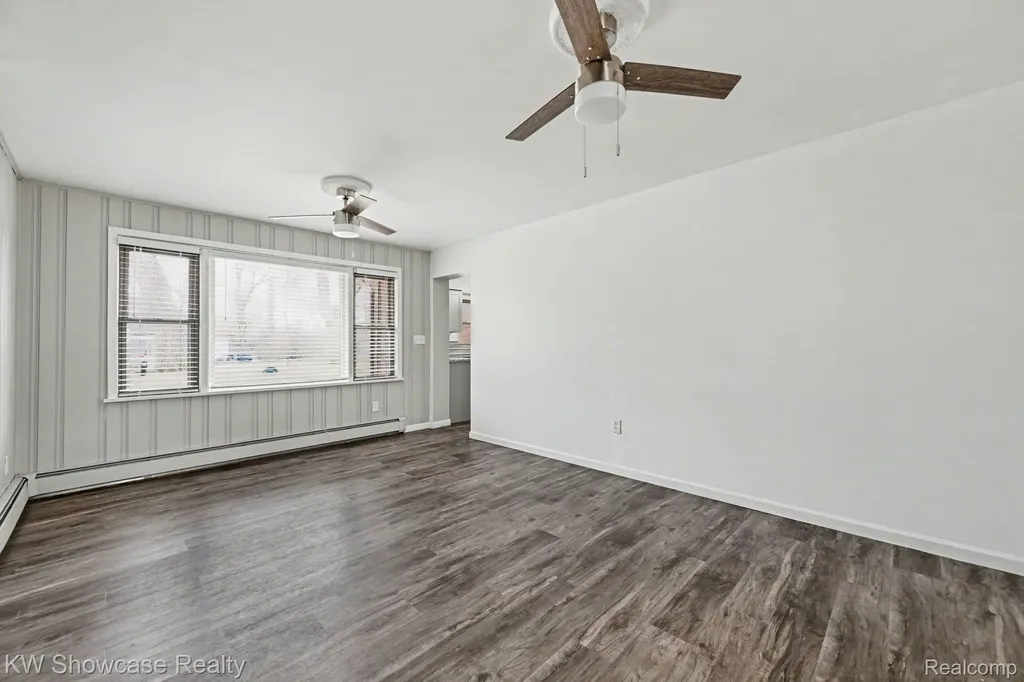 1690 Marylestone Drive West Bloomfield Charter Township MI 48324