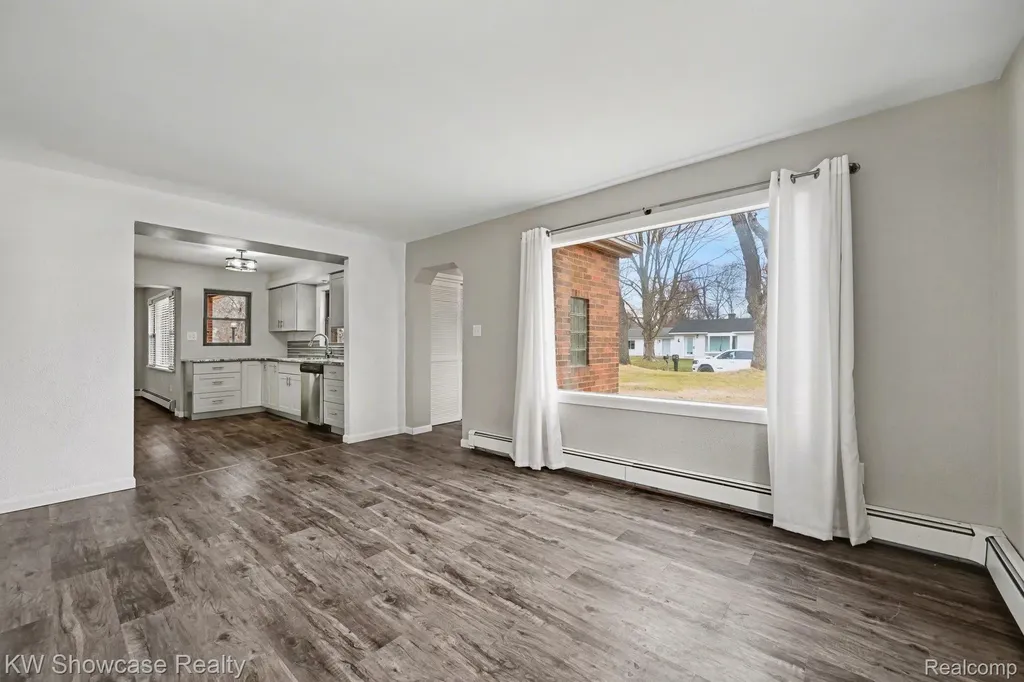 1690 Marylestone Drive West Bloomfield Charter Township MI 48324