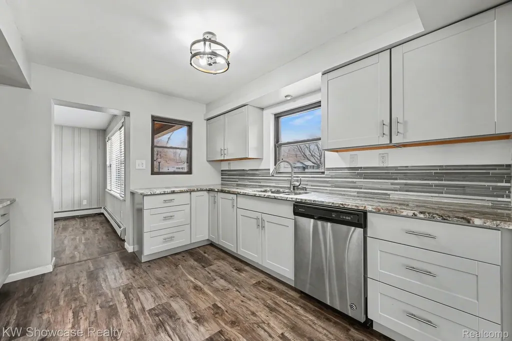 1690 Marylestone Drive West Bloomfield Charter Township MI 48324
