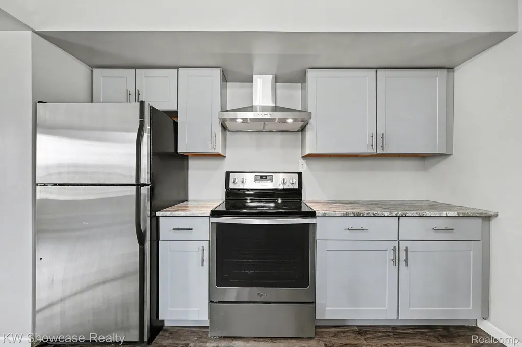 1690 Marylestone Drive West Bloomfield Charter Township MI 48324