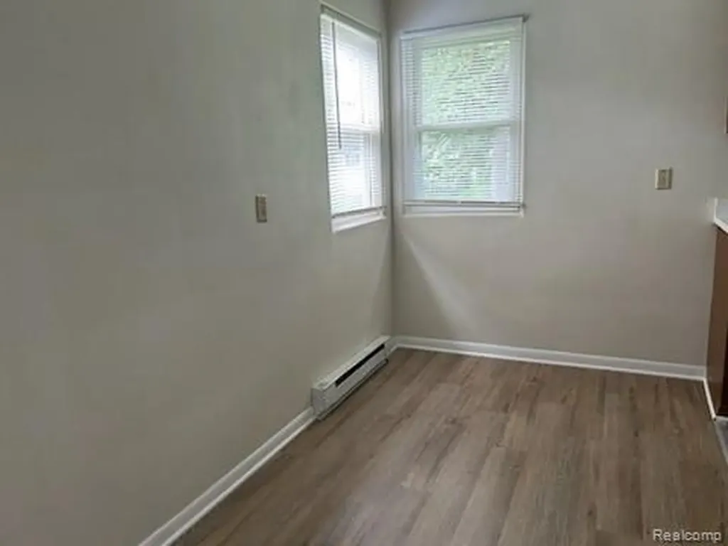 4336 Richalva Court Waterford Charter Township MI 48329