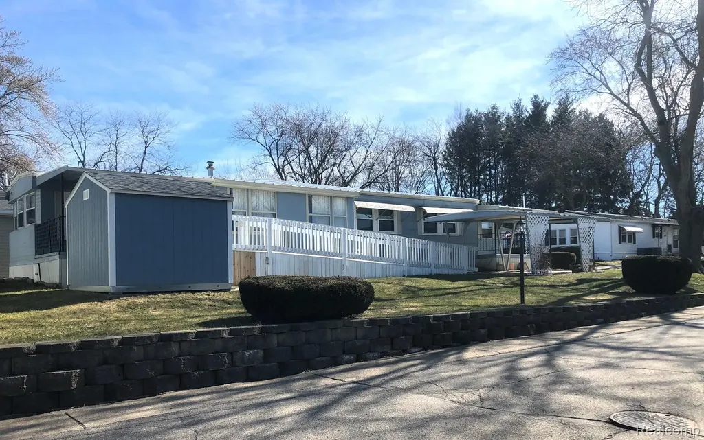 161 Spruce Drive Jonesville City MI 49250
