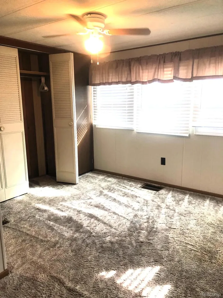 161 Spruce Drive Jonesville City MI 49250