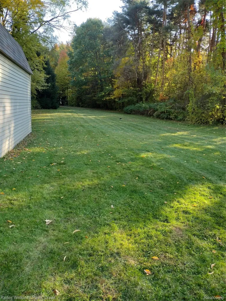 3145 Krafft Road Fort Gratiot Charter Township MI 48059