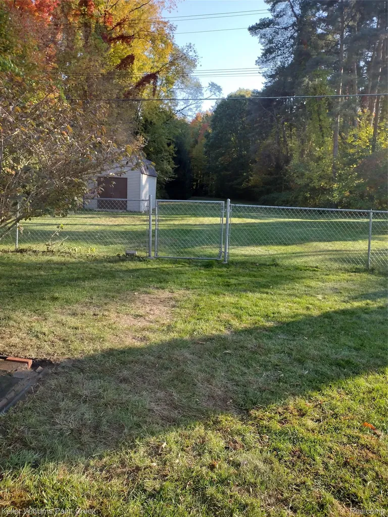 3145 Krafft Road Fort Gratiot Charter Township MI 48059