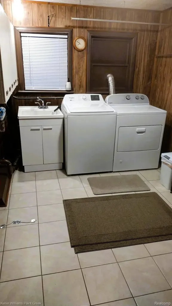 3145 Krafft Road Fort Gratiot Charter Township MI 48059