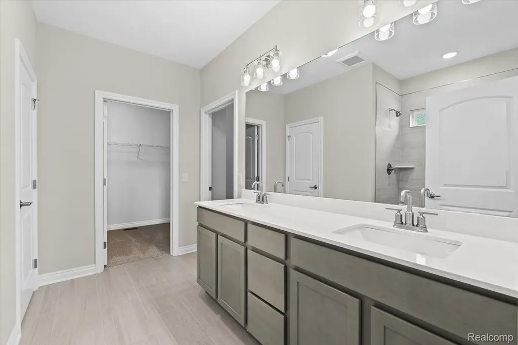 565 Jubilee Drive Northfield Township MI 48189