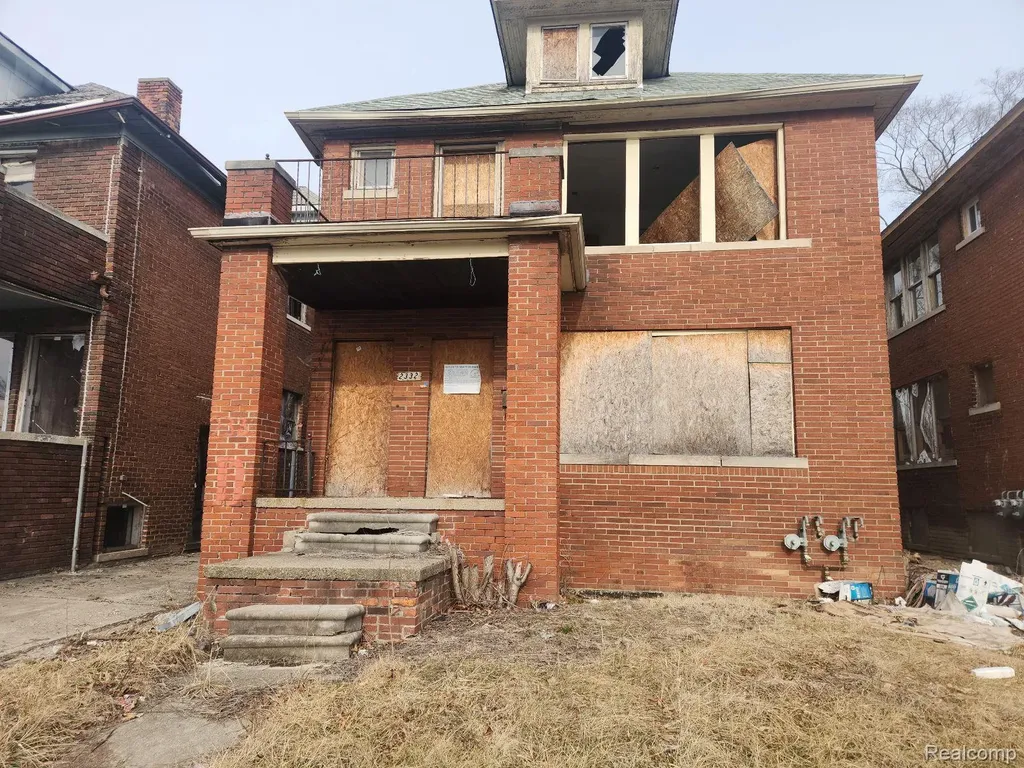 2330 Glendale Street Detroit City MI 48238