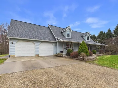 6882 Jones Road North Branch Township MI 48461