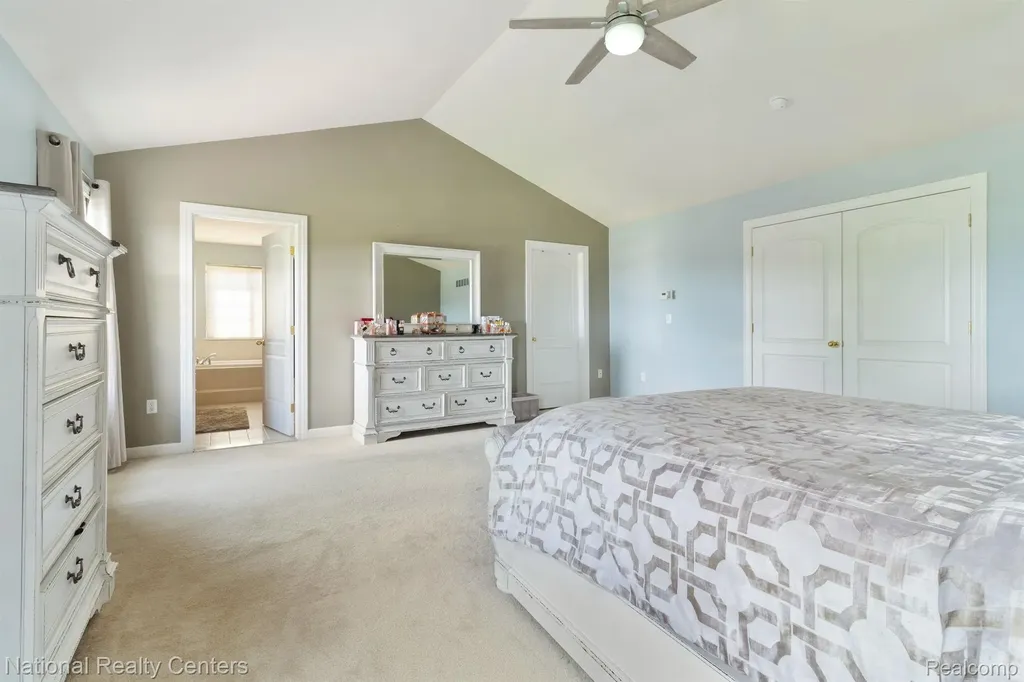 12881 Nautica Drive Van Buren Charter Township MI 48111