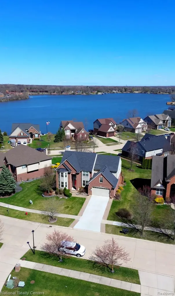 12881 Nautica Drive Van Buren Charter Township MI 48111