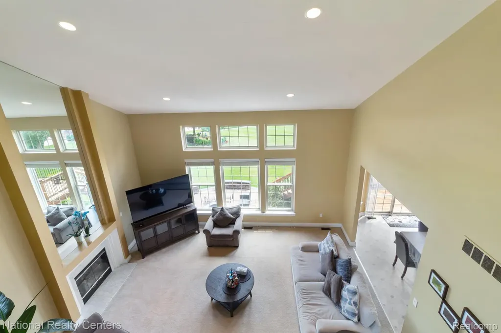 12881 Nautica Drive Van Buren Charter Township MI 48111